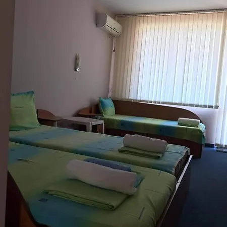 Szálloda Aldemar Italia Ravda